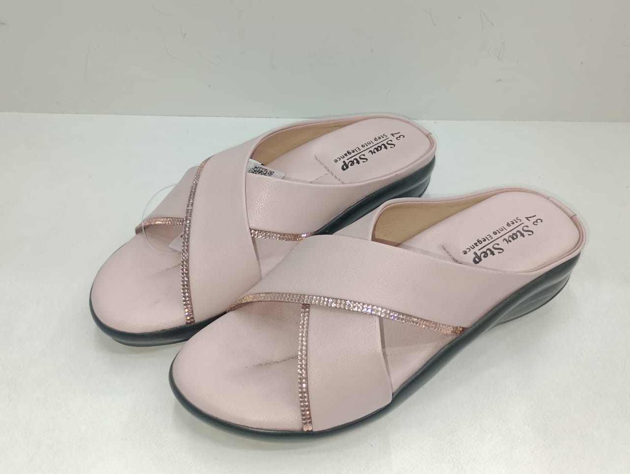 Star Step Shine-Cross Heel
