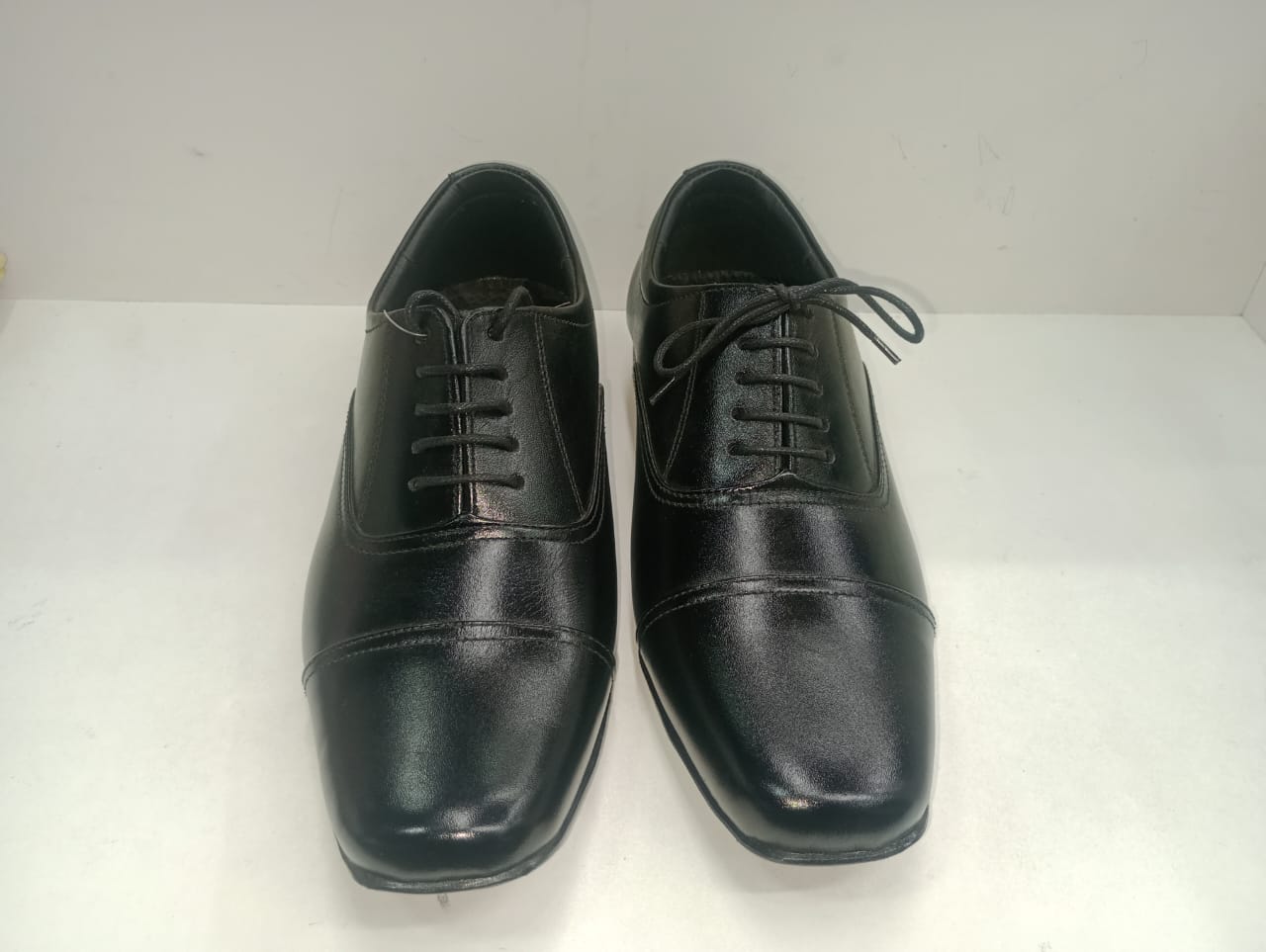 Classic Black Cap-Toe Oxford Formal Shoes