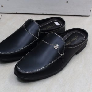 Star Step Men’s Polished Black Half-Loafers with Contrast Stitching